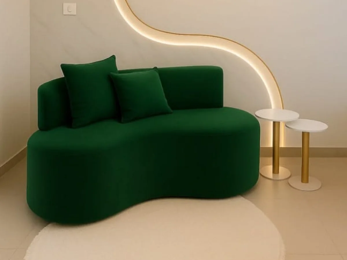 Everest Reception 2-Seater Velvet Couch