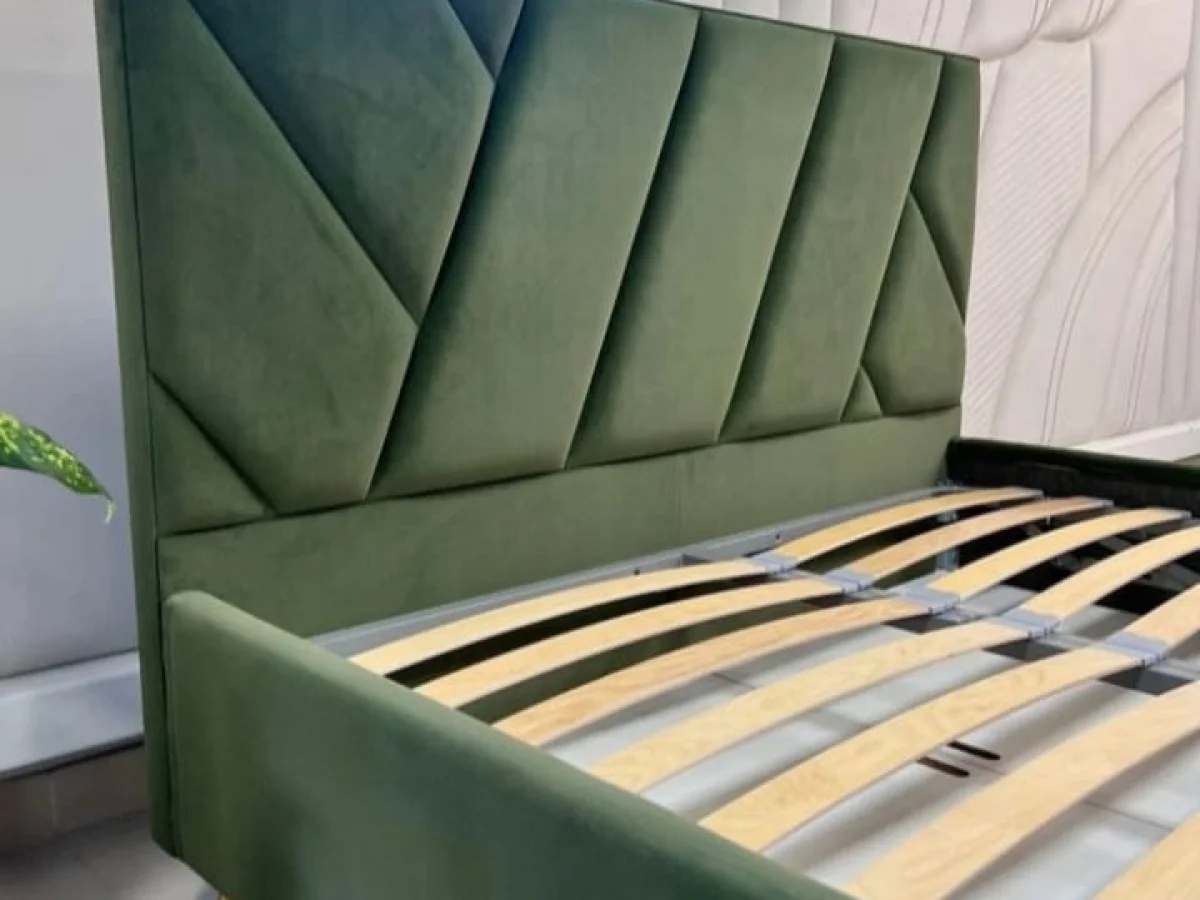 Zake Zag Headboard and Base Set - King Size